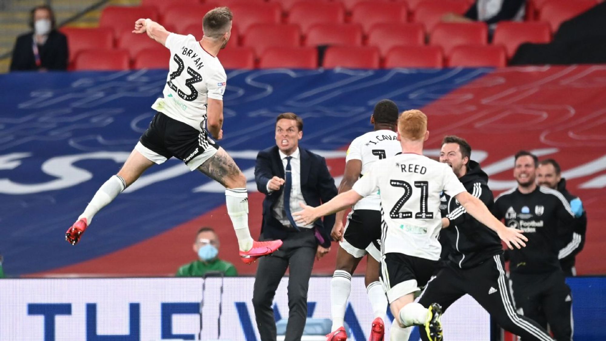 这使得他们 这使得他们