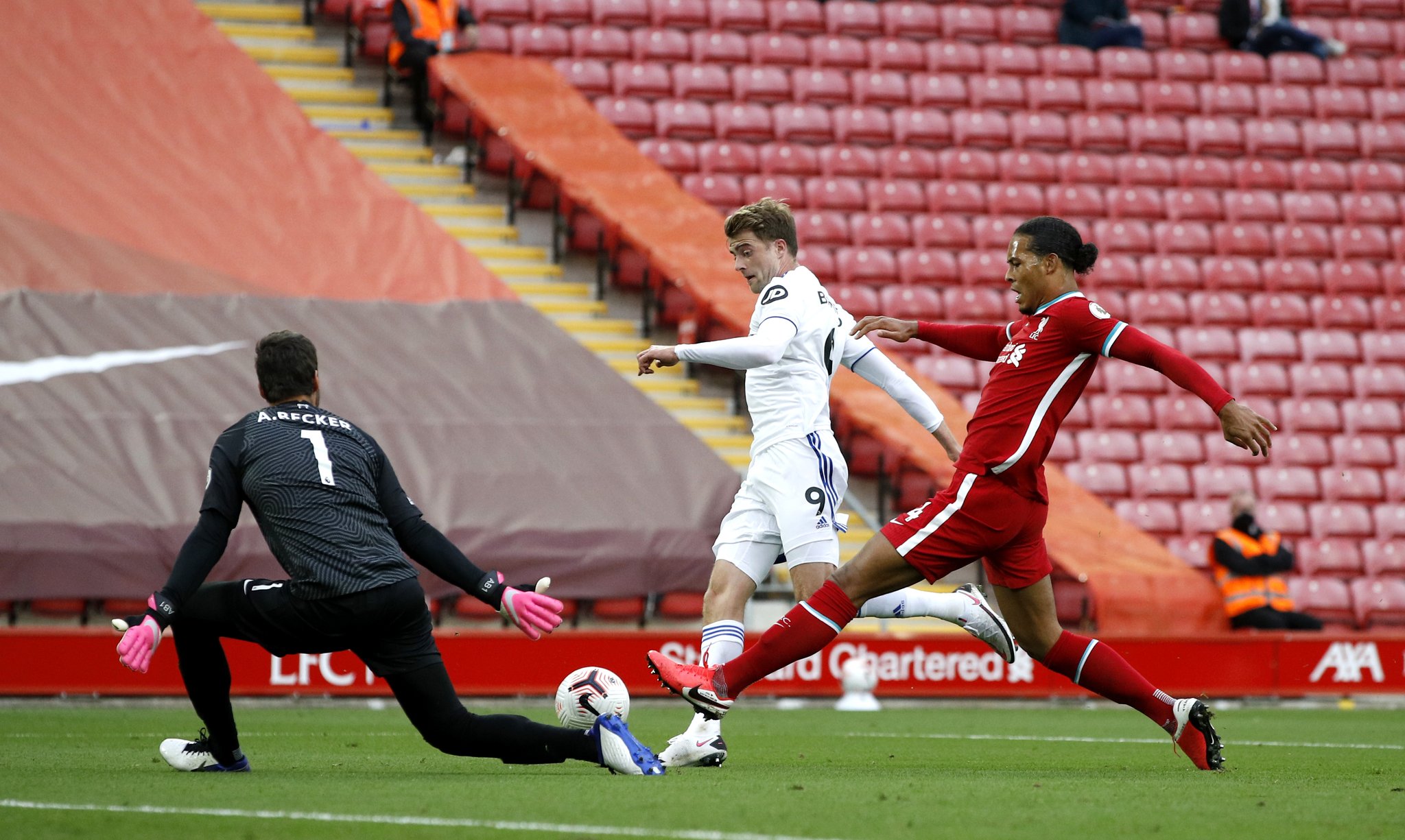 战精神和非 战精神和非