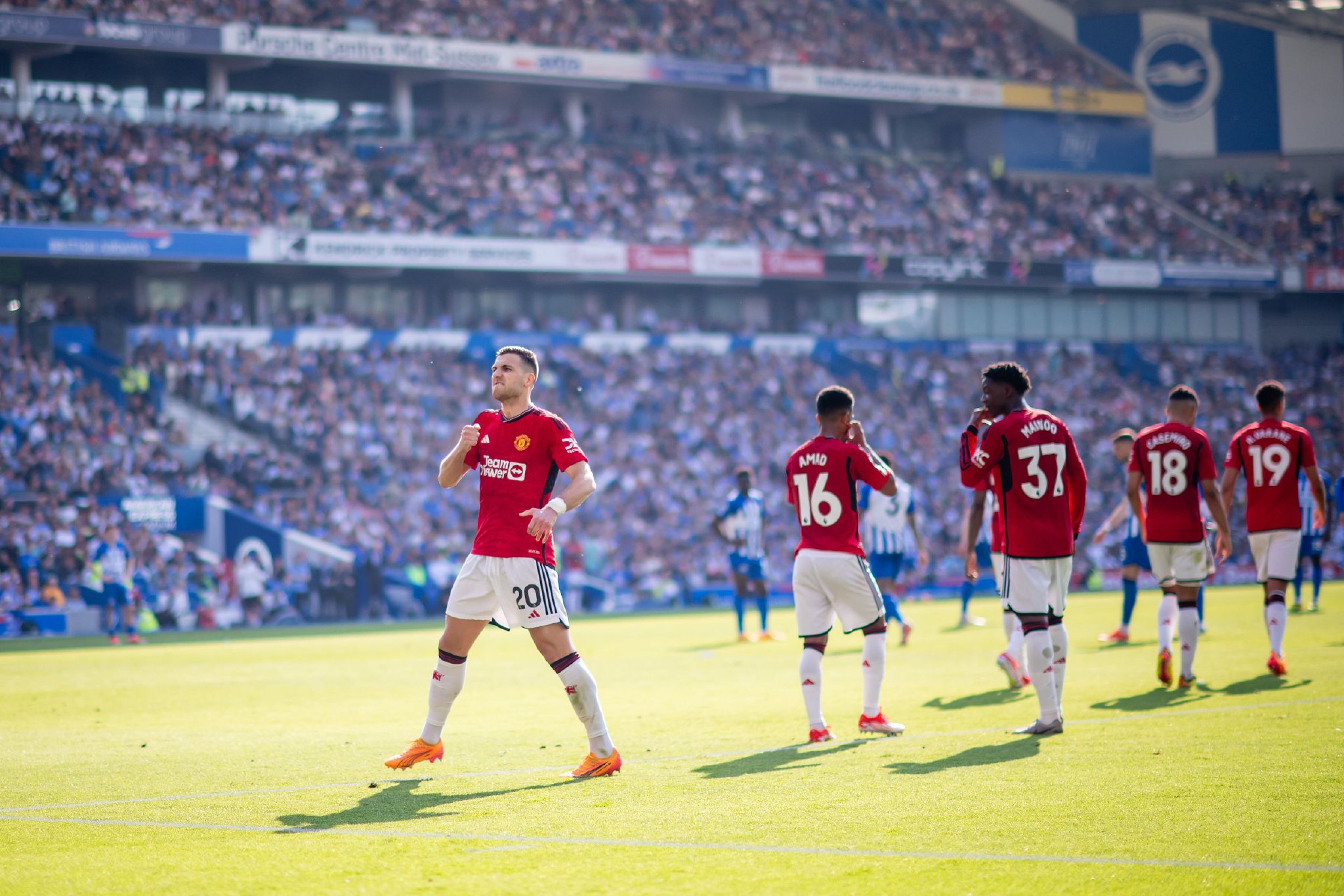 兼顾文化底 兼顾文化底